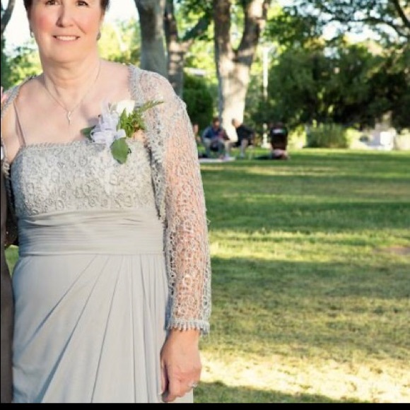 Formal Dress - Picture 6 of 6